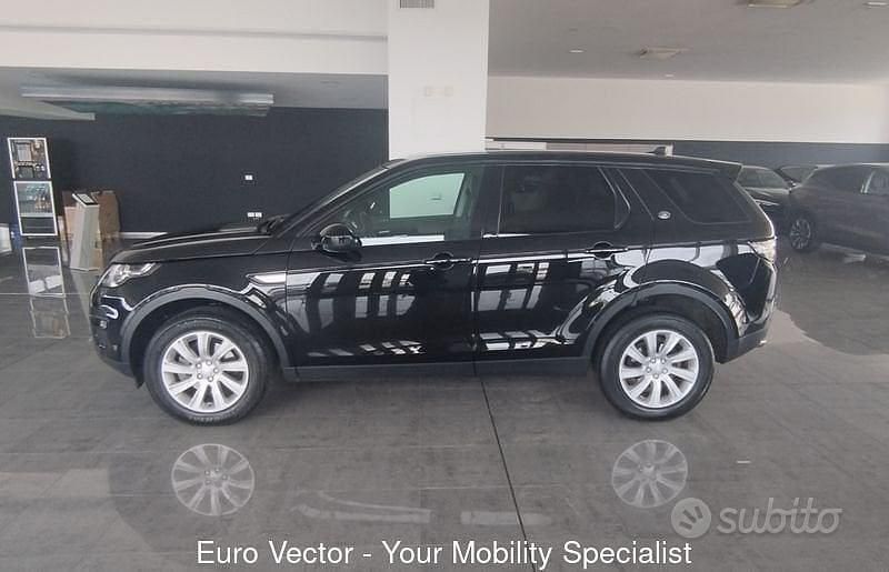 Usata Land Rover Discovery Sport HSE Luxury 150 CV (110 kW) 2016 Nero SUV