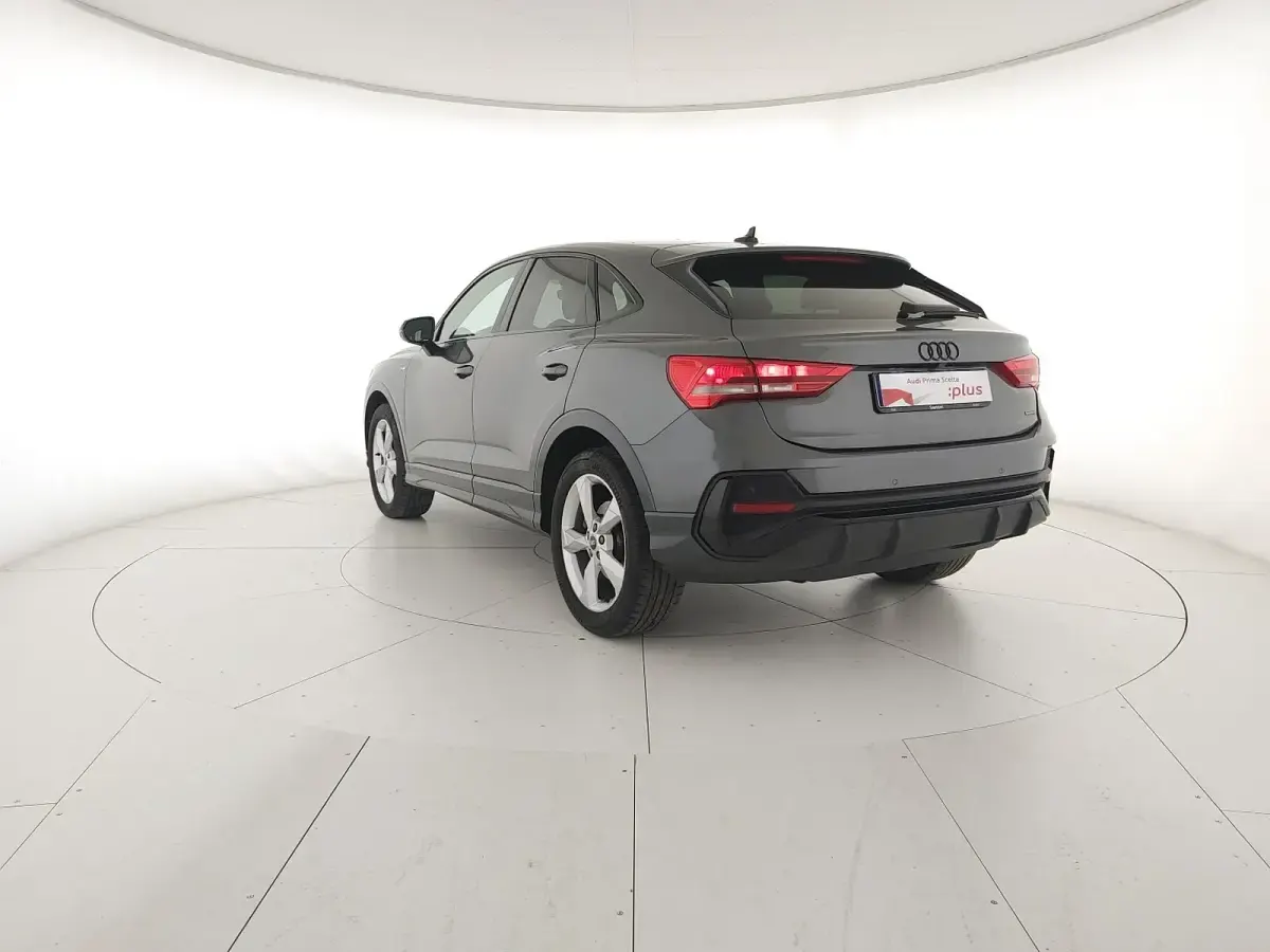 Usata Audi Q3 Sportback S-Line 2022 Grigio daytona perlato SUV