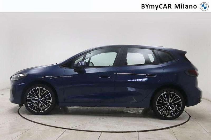 Usata BMW 223 Active Tourer 204 CV (150 kW) 2023 Phytonic blue metallizzato Monovolume