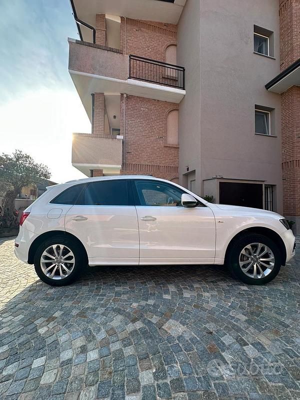 Usata Audi Q5 Sport 190 CV (139 kW) 2015 Bianco SUV
