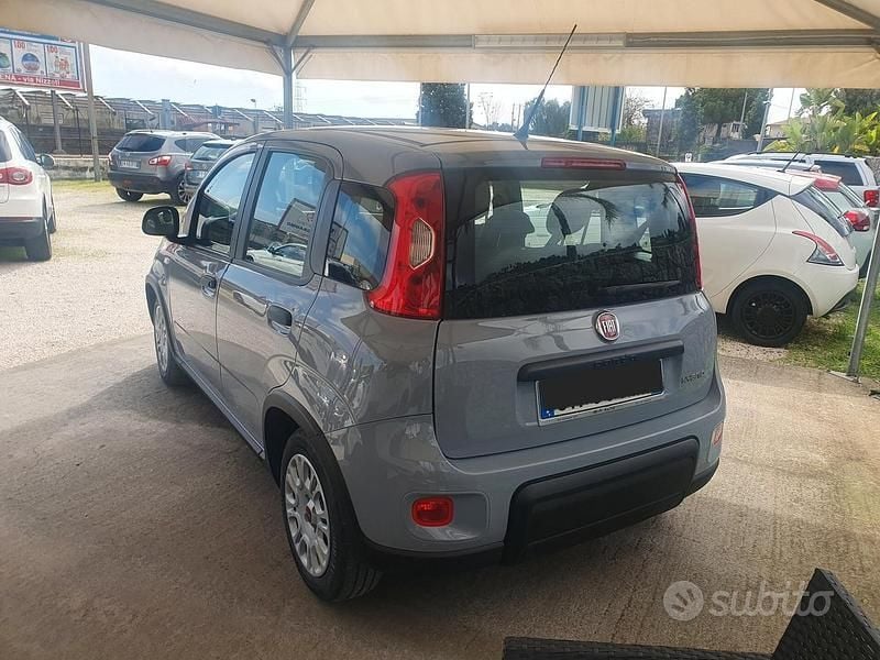 Usata Fiat Panda S 70 CV (51 kW) 2023 Grigio Berlina