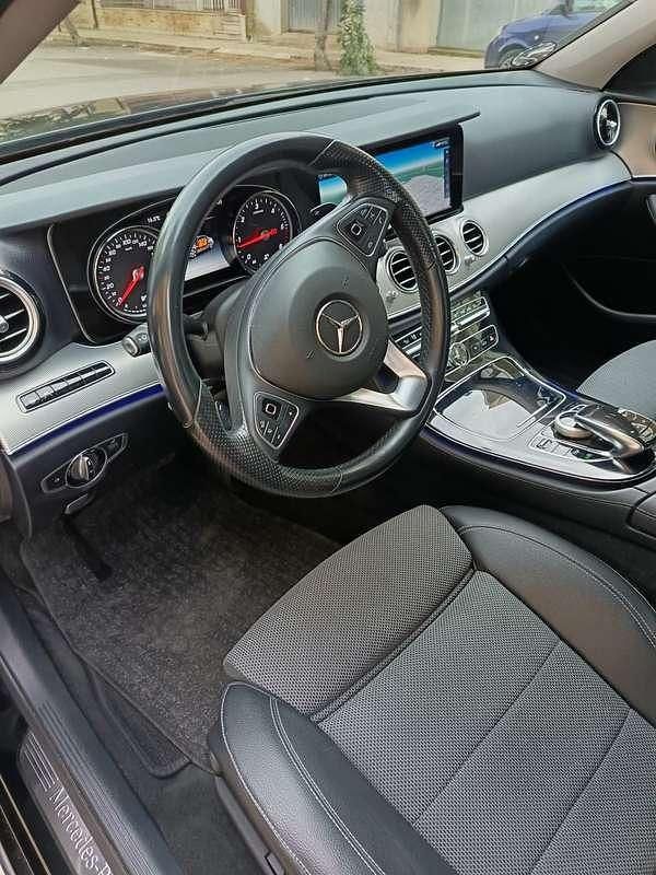 Usata Mercedes E220 Business 194 CV (142 kW) 2016 Berlina