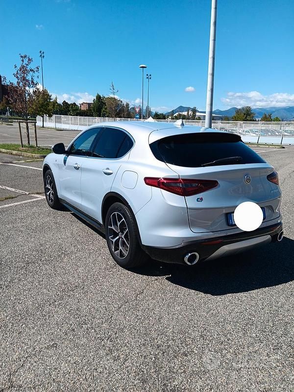 Usata Alfa Romeo Stelvio 210 CV (154 kW) 2020 Grigio SUV
