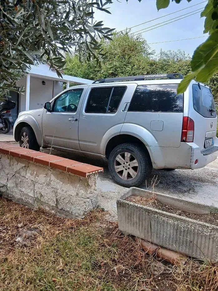 Usata Nissan Pathfinder 171 CV (125 kW) 2006 Grigio SUV