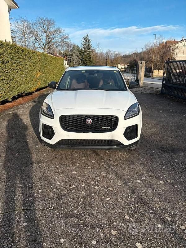 Usata Jaguar E-Pace 160 CV (117 kW) 2021 Bianco SUV