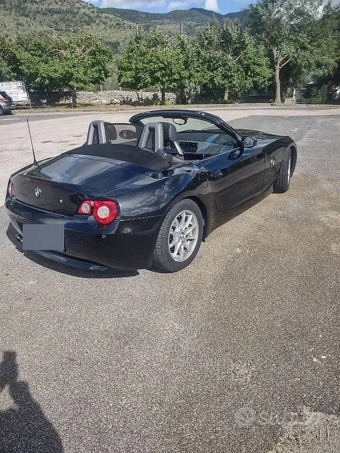 Usata BMW Z4 170 CV (125 kW) 2005 Nero Cabrio