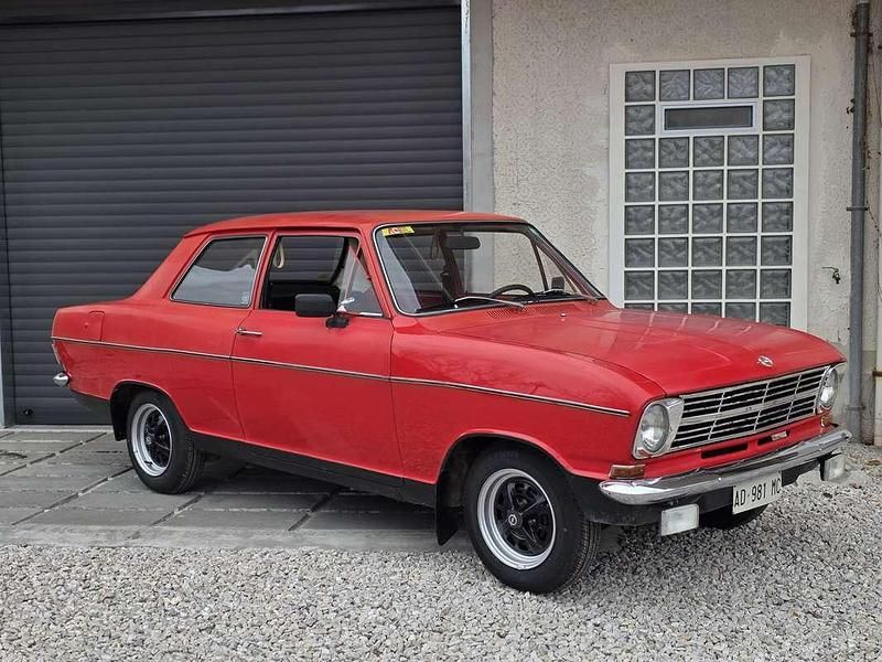 Usata Opel Kadett 45 CV (33 kW) 1970 Rosso Berlina