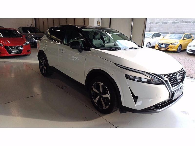 Usado Nissan Qashqai N-Connecta 140 CV (102 kW) 2023 Blanco SUV