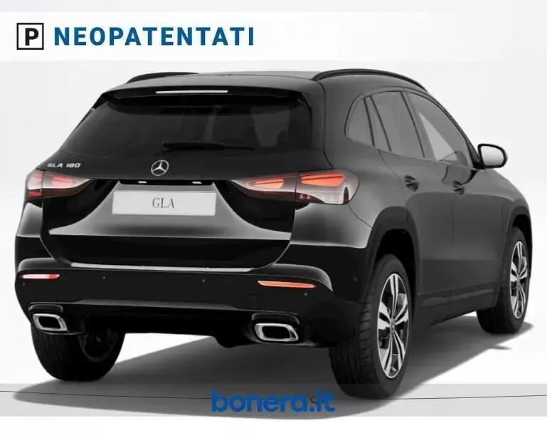 Nuova Mercedes GLA180 Progressive 136 CV (100 kW) 2026 Nero SUV