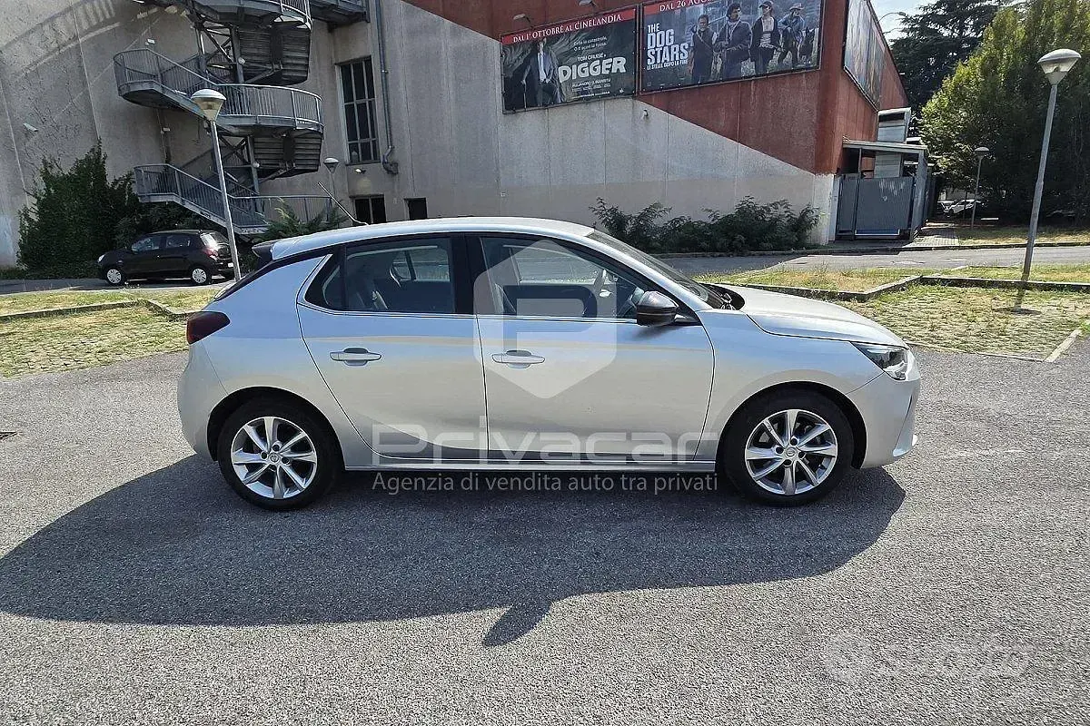 Usata Opel Corsa Elegance 101 CV (74 kW) 2022 Grigio Utilitaria