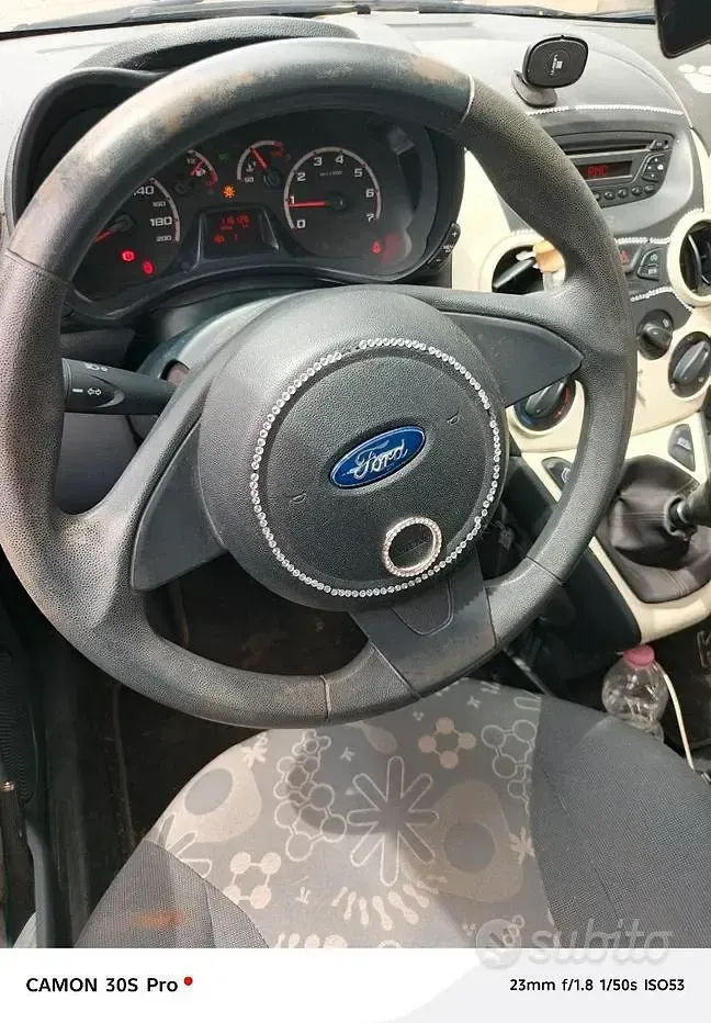Usata Ford Ka 69 CV (50 kW) 2014 Bluazzurro Berlina