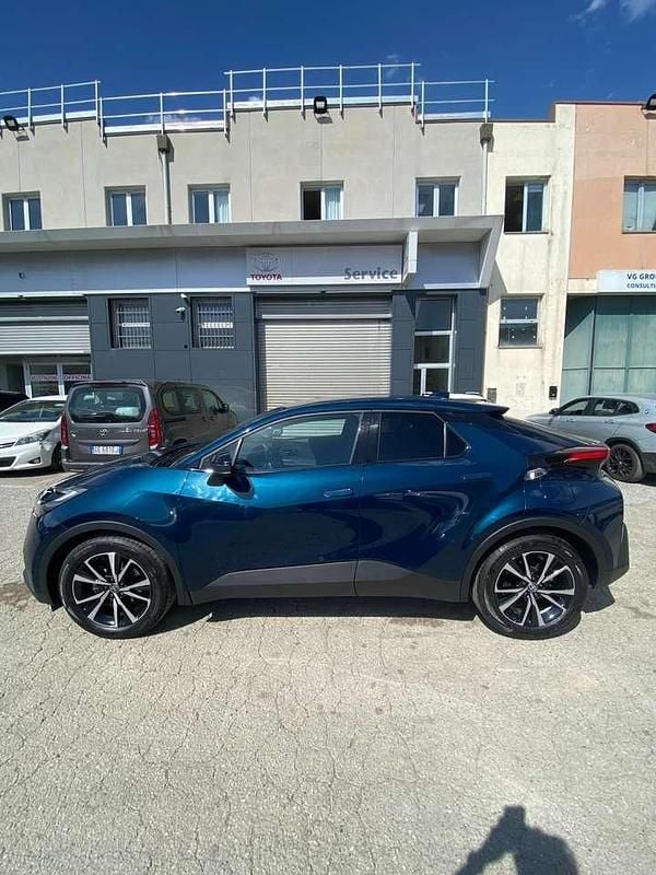 Brugt Toyota C-HR Trend 152 HK (111 kW) 2024 Turquoise SUV