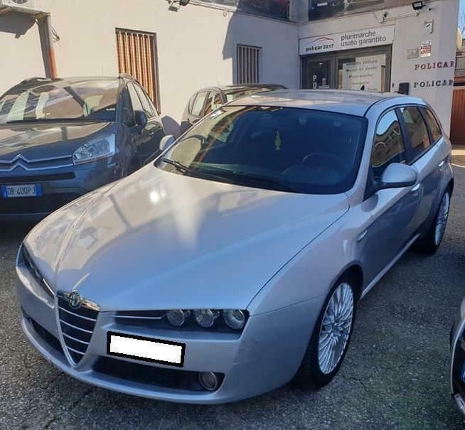 Venduto Alfa Romeo 159 1.9 jtdm 16v sw auto usate in vendita