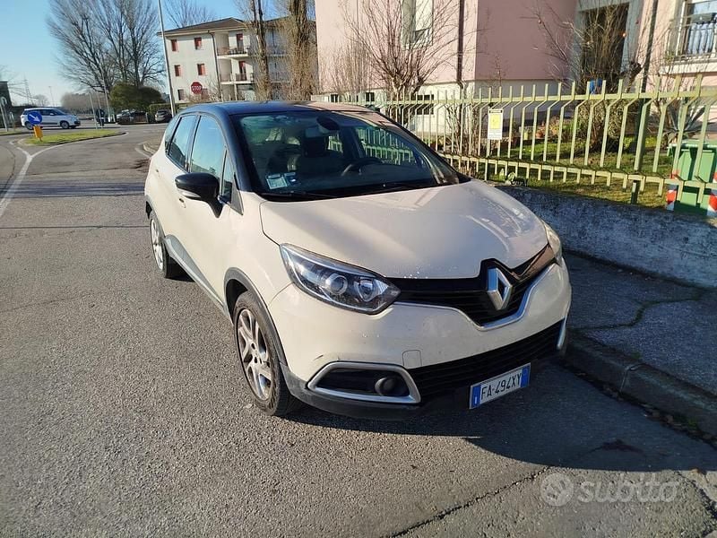 Usata Renault Captur Intens 110 CV (80 kW) 2015 SUV