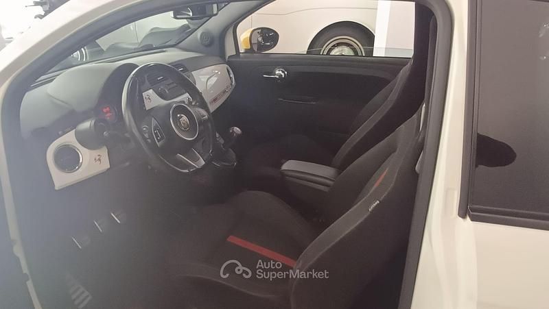 Usata Abarth 500 135 CV (99 kW) 2012 Bianco Coupé