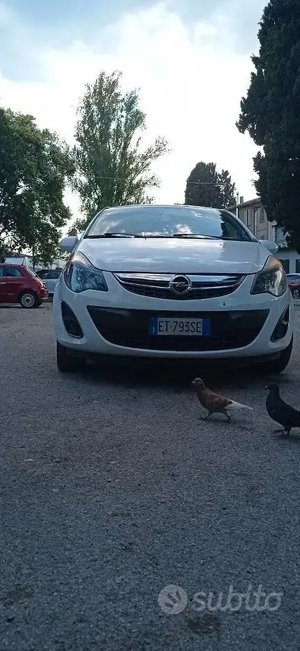 Usata Opel Corsa Edition 95 CV (69 kW) 2014 Grigio Utilitaria