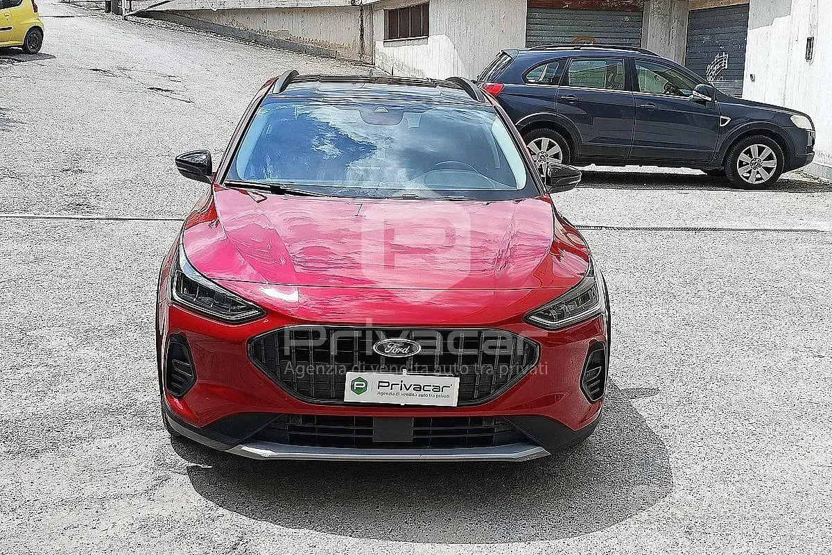 Usata Ford Focus Active X 115 CV (84 kW) 2023 Rosso Utilitaria