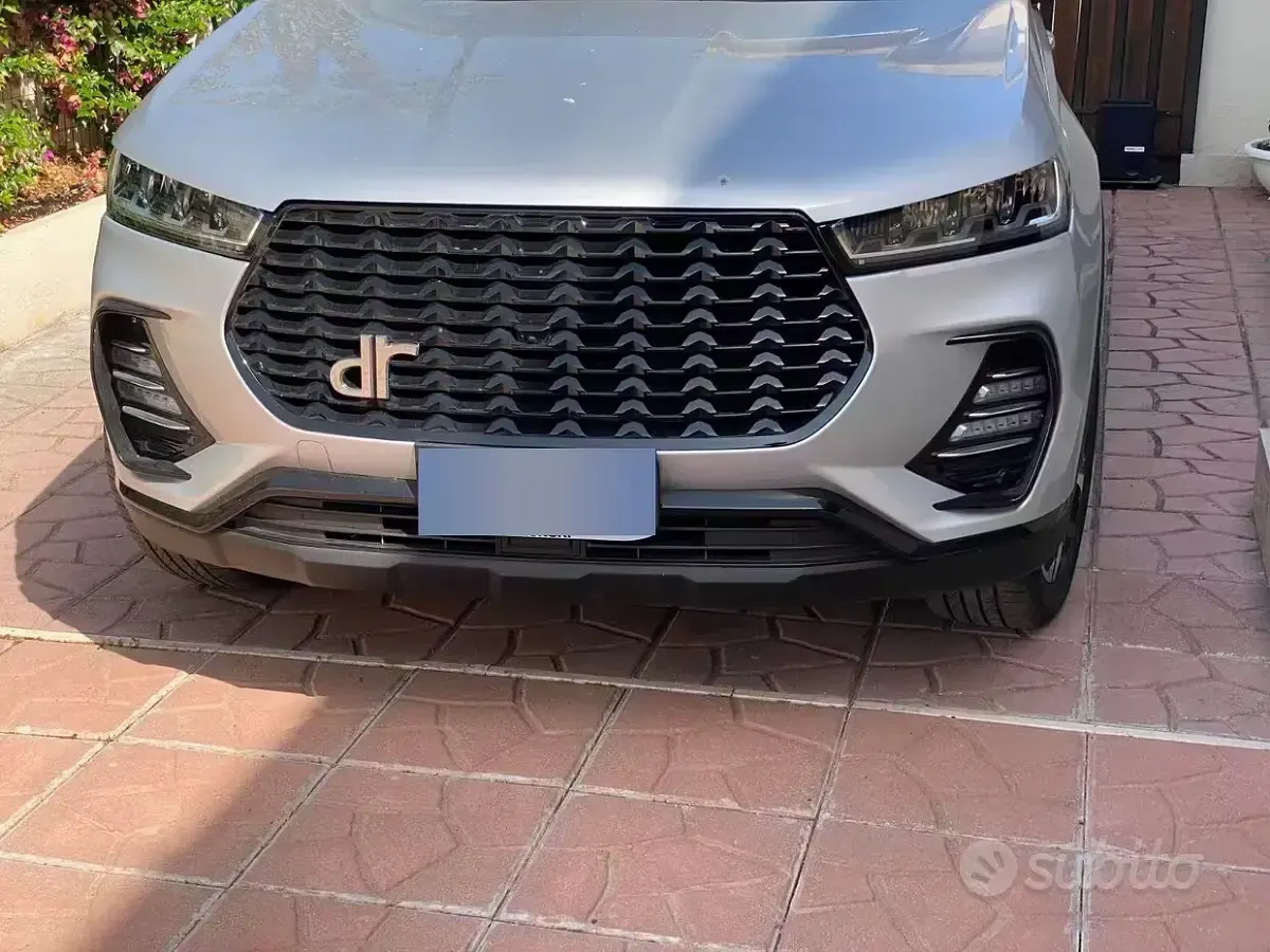 Usata DR DR 6.0 154 CV (113 kW) 2024 Grigio SUV