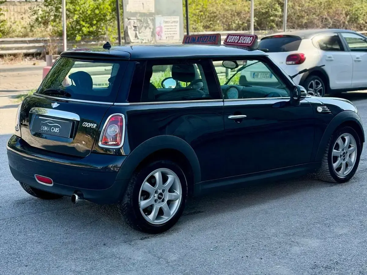 Usata Mini Cooper 120 CV (88 kW) 2007 Nero Utilitaria