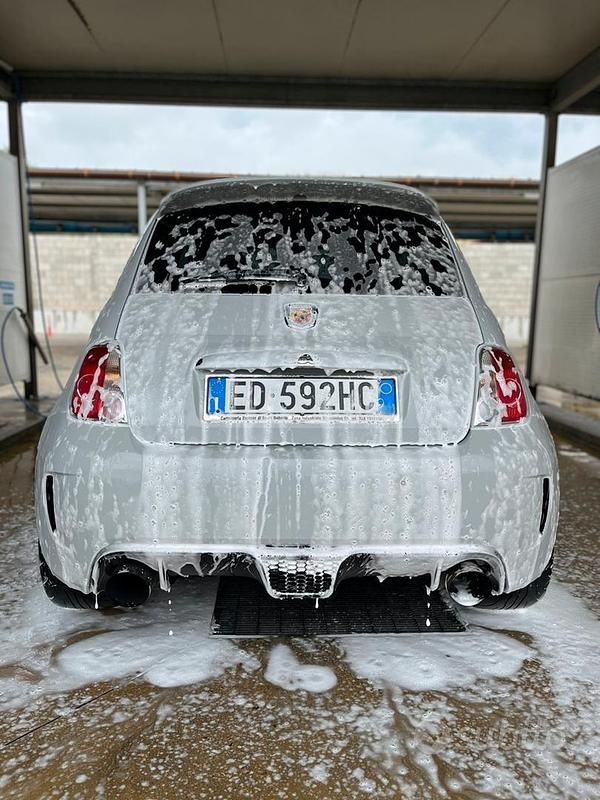 Usata Abarth 500 135 CV (99 kW) 2010 Grigio Utilitaria