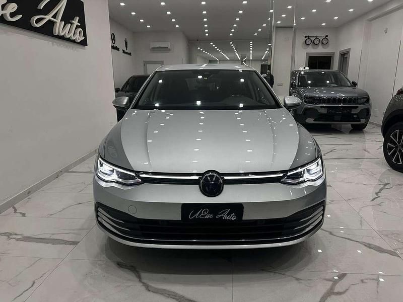 Usata VW Golf VIII Style 116 CV (85 kW) 2022 Grigio Berlina
