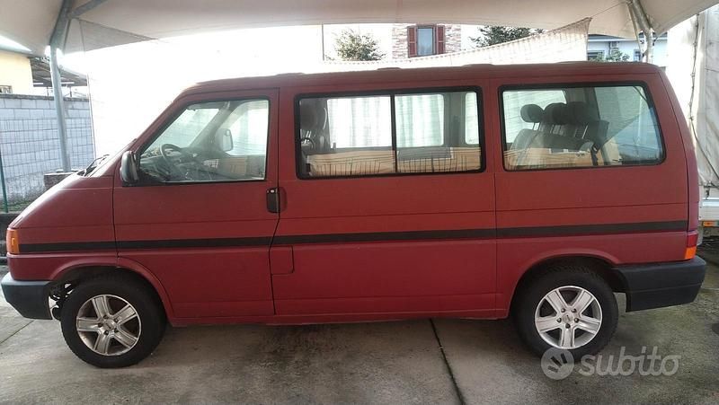 Usata VW Transporter S 110 CV (80 kW) 1993 Rosso Furgone