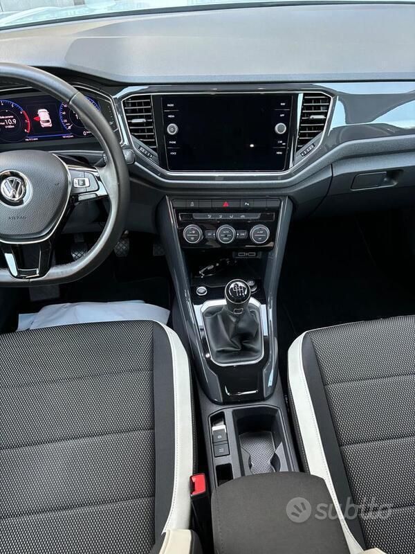 Usata VW T-Roc Advance 150 CV (110 kW) 2020 Bianco SUV