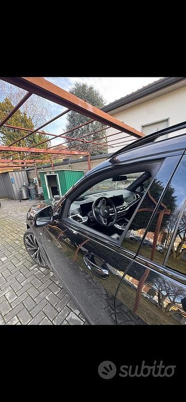 Usata BMW X7 2024 Nero SUV