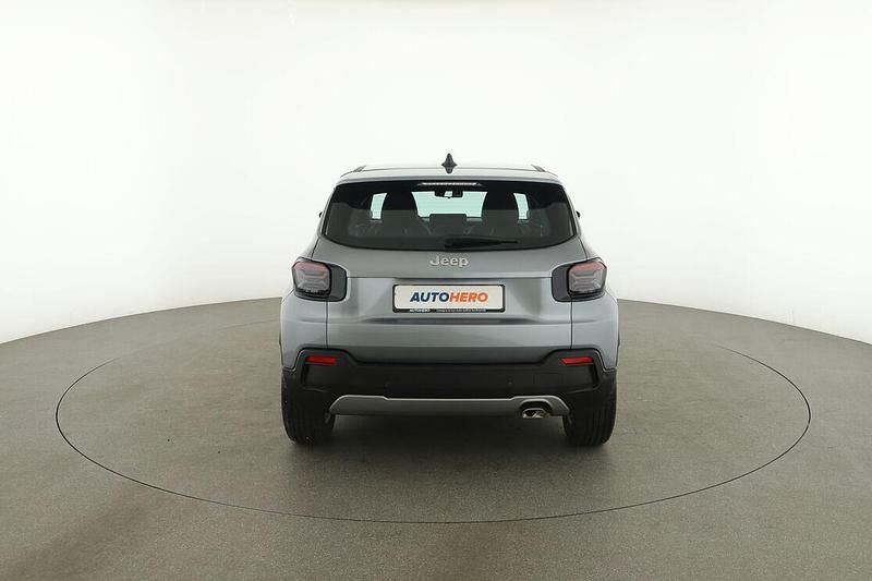 Usata Jeep Avenger Altitude 101 CV (74 kW) 2023 Grigio SUV