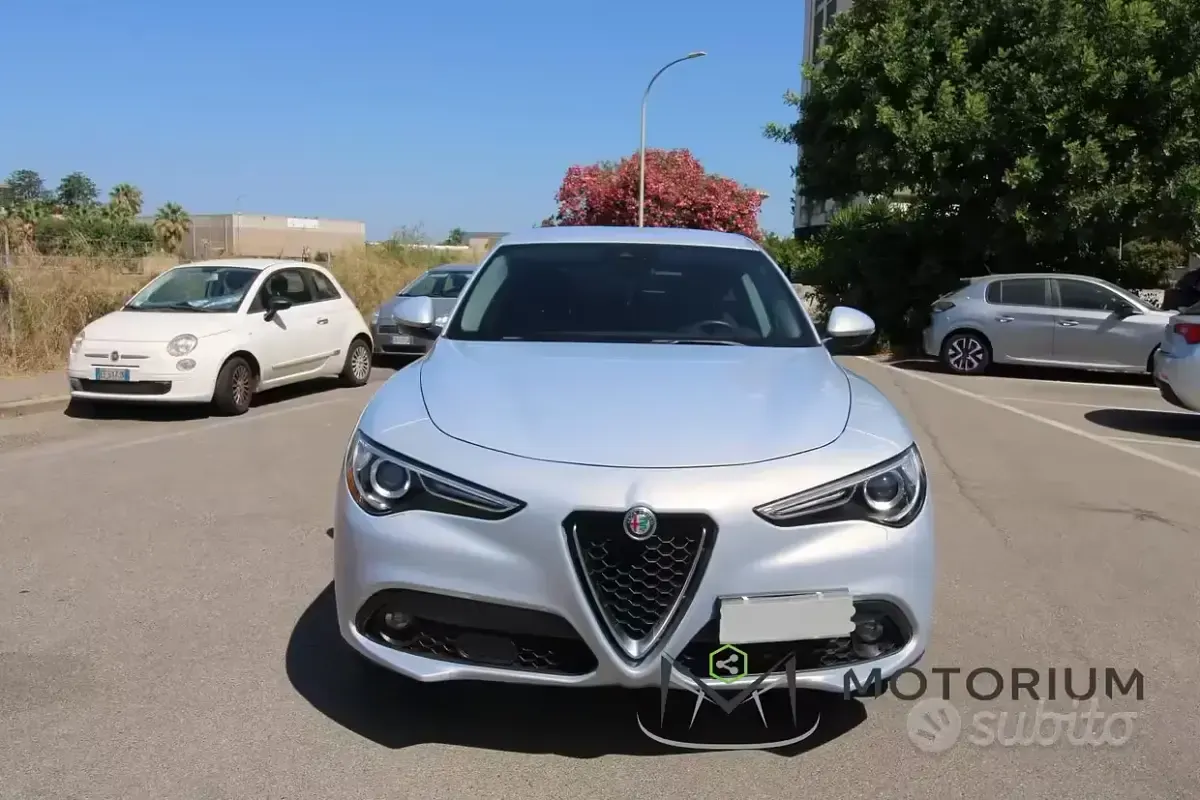 Usata Alfa Romeo Stelvio Executive 190 CV (139 kW) 2021 Grigio SUV
