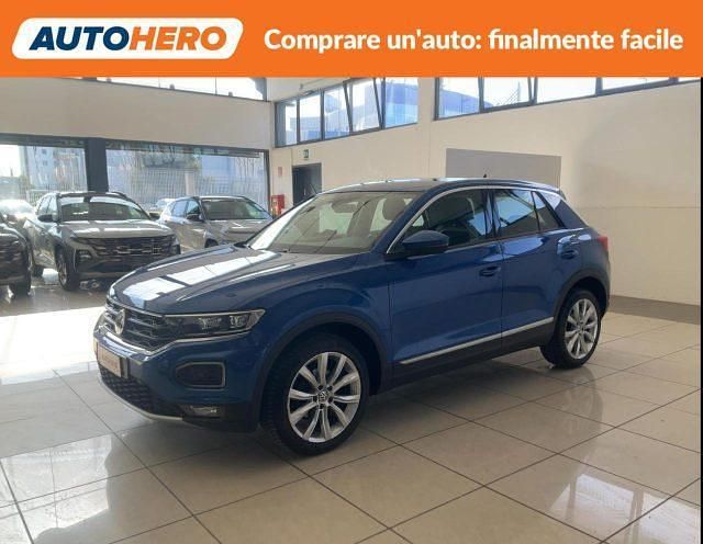 Usata VW T-Roc Advance 116 CV (85 kW) 2020 Blu SUV