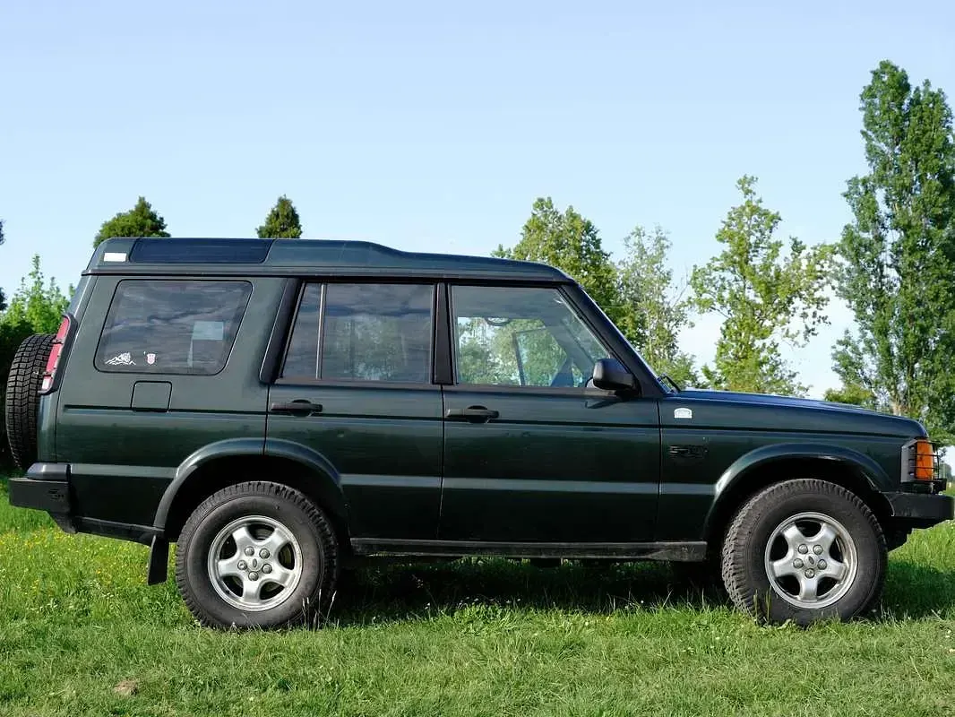 Usata Land Rover Discovery 2 139 CV (102 kW) 1999 Verde SUV