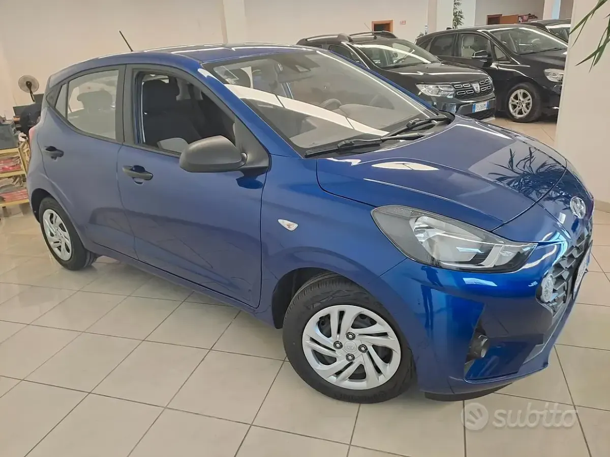 Usata Hyundai i10 Advanced 67 CV (49 kW) 2021 Bluazzurro Utilitaria