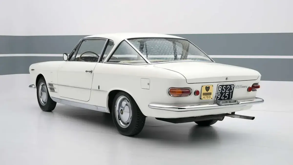 Käytetty Fiat 2300 S 131 HP (96 kW) 1968 Valkoinen Coupe - kaksiovinen