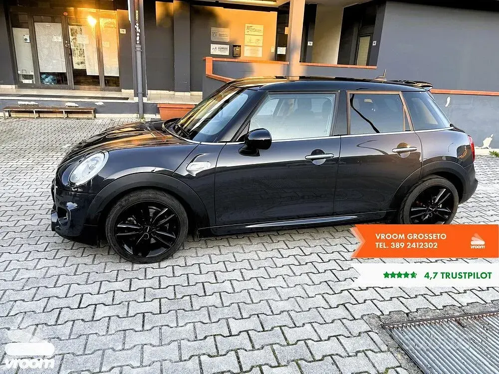Begagnad Mini Cooper S Hype 192 HK (141 kW) 2016 Halvkombi