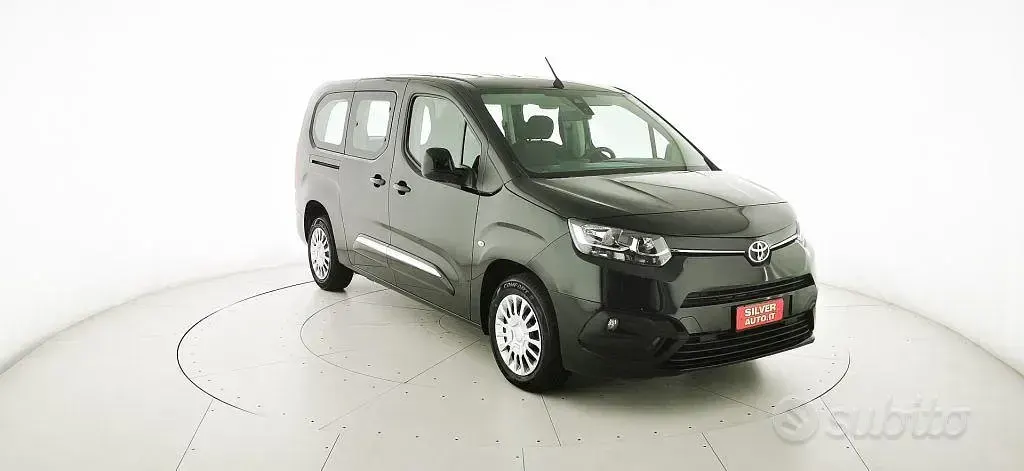 Usata Toyota Proace Verso City 131 CV (96 kW) 2020 Nero Station wagon