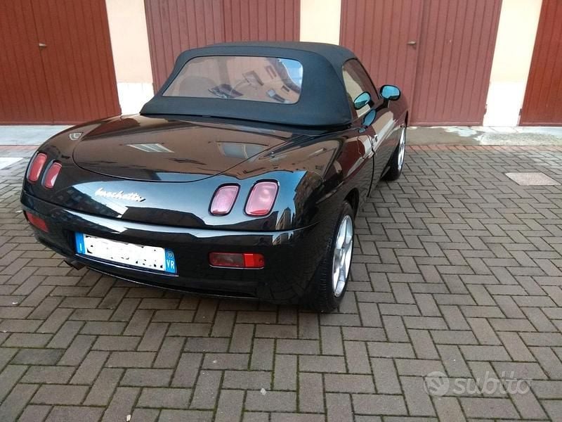 Usata Fiat Barchetta 131 CV (96 kW) 1999 Nero Cabrio