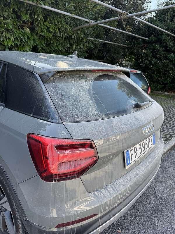 Usata Audi Q2 S-Line 116 CV (85 kW) 2018 Grigio SUV