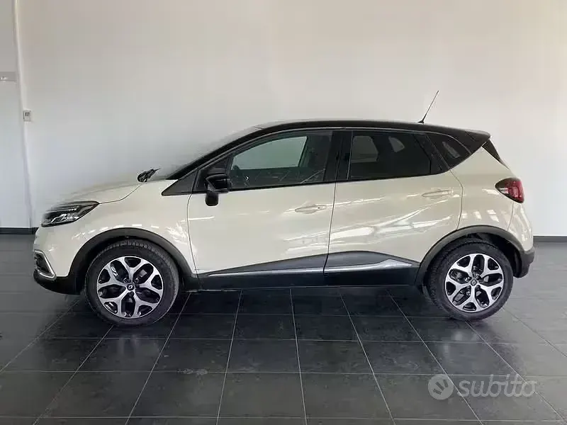 Usata Renault Captur Bose Edition 110 CV (80 kW) 2018 Bianco SUV