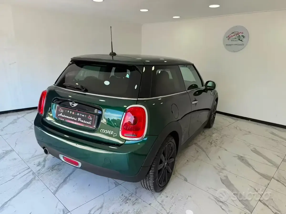 Usata Mini One D Business 116 CV (85 kW) 2015 Verde Utilitaria