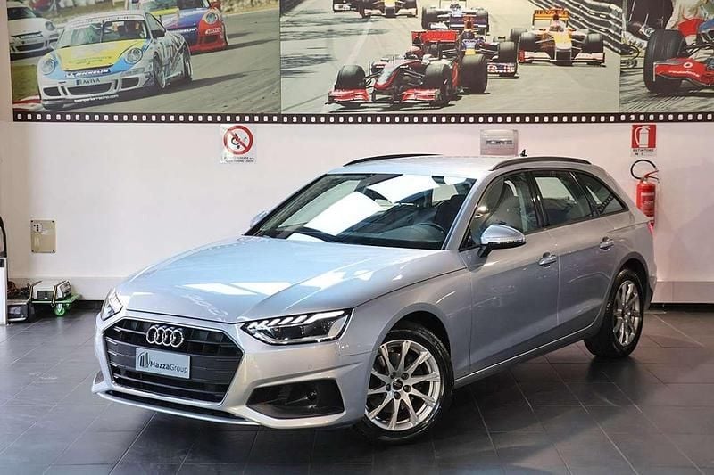 Argento Usata 2022 Audi A4 Business Station wagon | 23.750 € (Super prezzo) - Immagine 1/4
