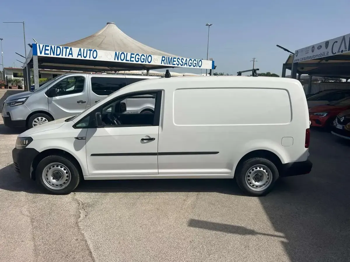 Usata VW Caddy 102 CV (75 kW) 2017 Bianco Monovolume