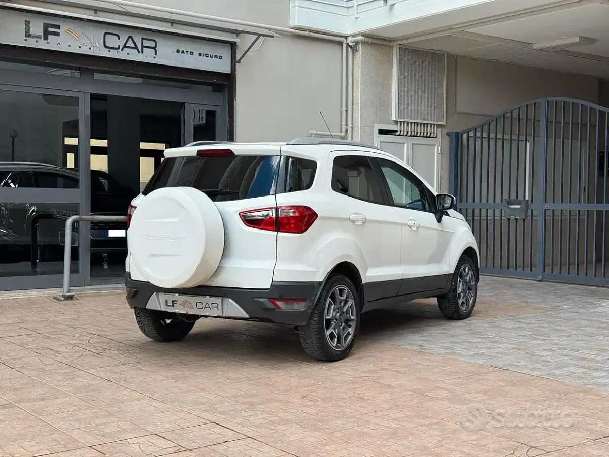 Usata Ford Ecosport 95 CV (69 kW) 2015 Bianco SUV