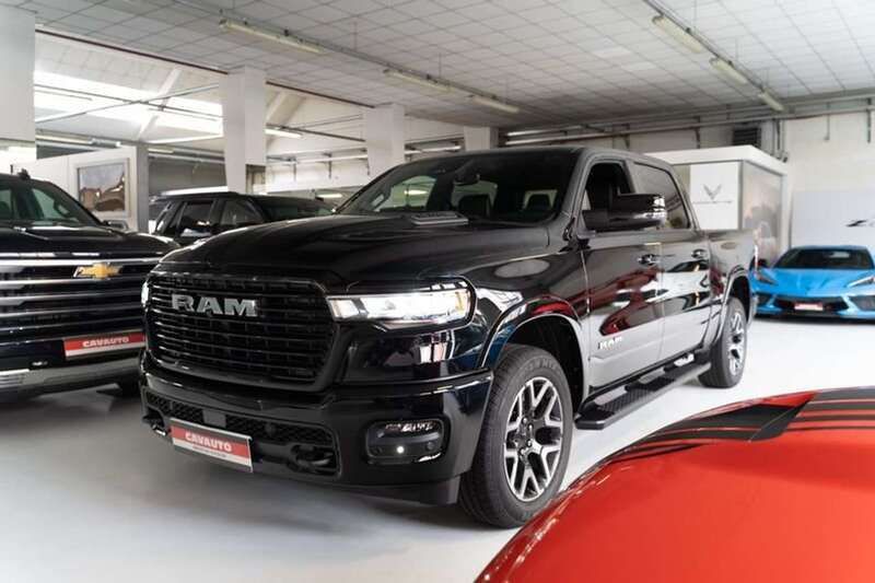 Usata RAM 1500 420 CV (308 kW) 2024 Nero Pick-up