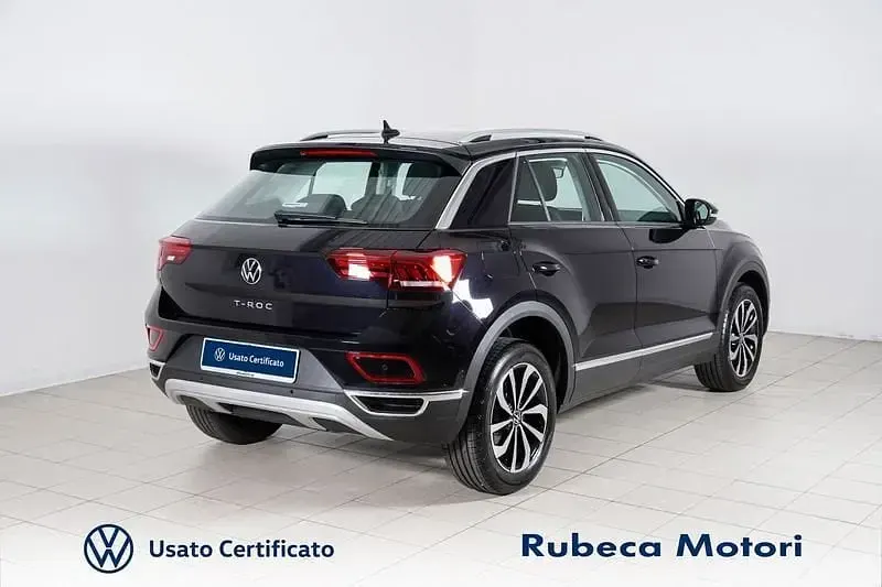 Usata VW T-Roc Style 150 CV (110 kW) 2022 Nero SUV