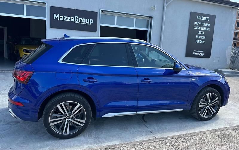 Usata Audi Q5 204 CV (150 kW) 2021 Blu SUV
