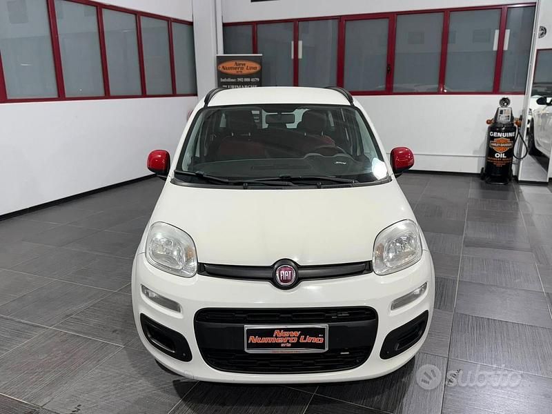 Usata Fiat Panda Lounge 69 CV (50 kW) 2013 Bianco Berlina