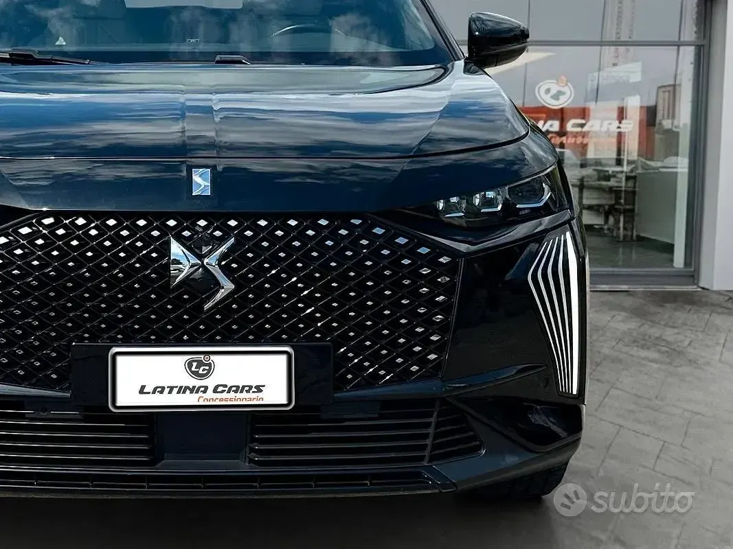 Begagnad DS Automobiles DS7 Crossback 131 HK (96 kW) 2024 Svart SUV