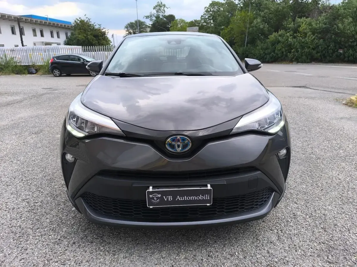 Usata Toyota C-HR Business Edition 98 CV (72 kW) 2022 Grigio SUV