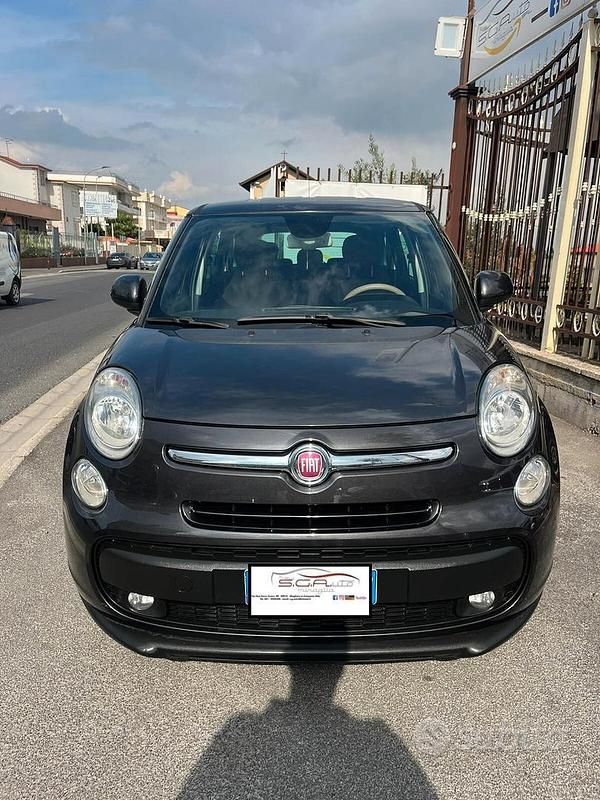 Usata Fiat 500L Living 105 CV (77 kW) 2014 Grigio Monovolume